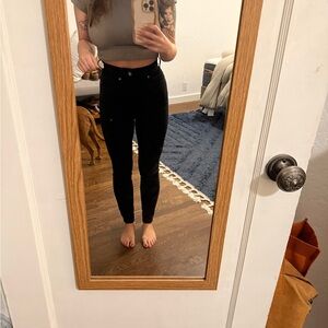 Everlane high rise skinny crop black jeans! 25